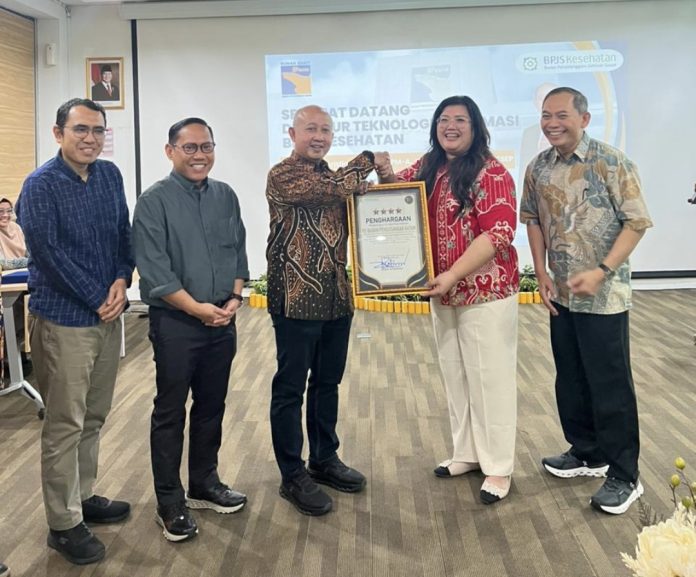 RSBP Batam meraih Bintang 4 Transformasi Digital BPJS Kesehatan sebagai pengakuan atas pemenuhan standar integrasi sistem pelayanan dan klaim JKN. (Humas BP Batam)