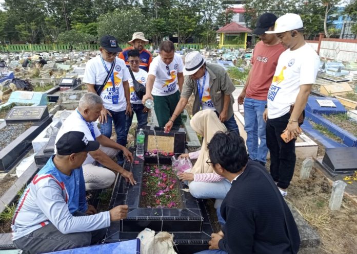 Memperingati HPN 2026, KJK gelar rangkaian kegiatan penuh makna, mulai dari syukuran sederhana, rakerda hingga ziarah ke makam tokoh-tokoh jurnalis di Provinsi Kepri. (Istimewa)