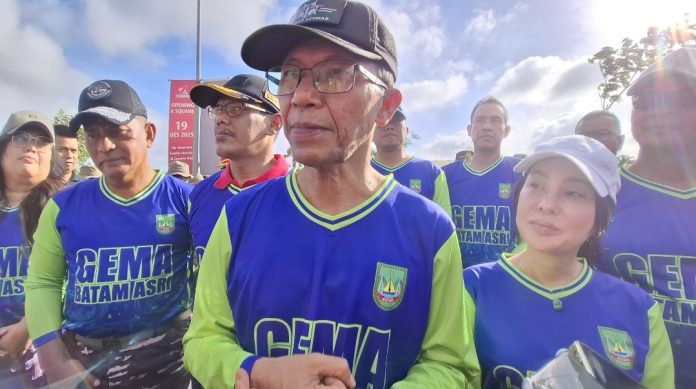 Wali Kota ex-officio Kepala BP Batam, Achmad, bersama Forkopimda mencanangkan Gema Batam Asri sebagai upaya menjaga kebersihan, kesehatan, keamanan, dan keindahan kota. (uly)