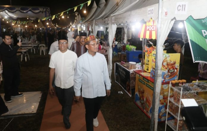 Pembukaan Batam Wonderfood & Art Ramadhan (BWR) ke-7 di Taman Dang Anom resmi dibuka oleh Sekretaris Daerah Kota Batam, Firmansyah hingga 1 Maret 2026. (Disbudpar Batam)