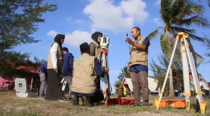 Pengamatan hilal penentuan 1 Syawal 1447 Hijriah di Pantai Tanjung Setumu, Dompak, Kota Tanjungpinang, Kepri, Kamis (19/3/2026) berakhir tanpa hasil. (Istimewa)