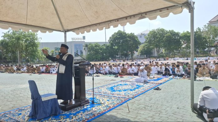 Pemko Batam gelar Salat istisqa bentuk ikhtiar hadapi potensi kemarau panjang dan cuaca ekstrem yang melanda Batam, Senin (30/3/2026). (uly)