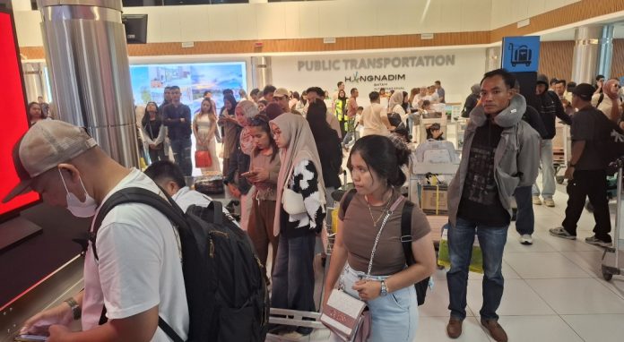 Suasana di kedatangan Bandara Internasional Hang Nadim. (uly)