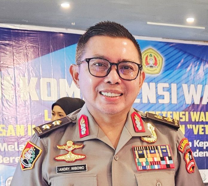 Analis Kebijakan Utama Bidang Jianbang Lemdiklat Polri Irjen Pol Andry Wibowo menyoroti ancaman disinformasi dan keamanan siber yang semakin kompleks di wilayah perbatasan, termasuk Kepulauan Riau (Kepri). (Istimewa)