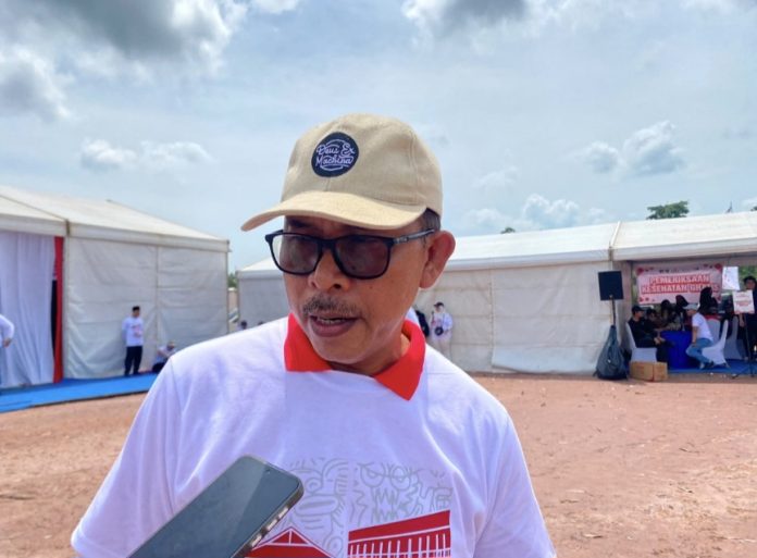Kadisdik Kota Batam, Hendri Arulan, mengatakan setiap siswa akan menerima dua jenis seragam, yakni seragam nasional dan seragam Melayu. (uly)