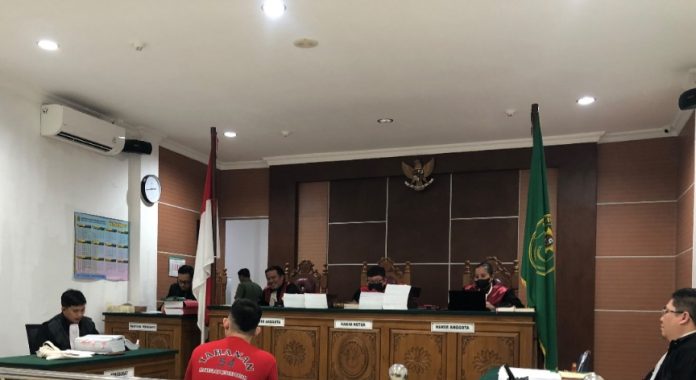 Keluarga Wilson Lukman alias Koko, terdakwa kasus pembunuhan Dwi Putri Apriliandini bersedia tanggung jawab atas masa depan anak korban. (Istimewa)