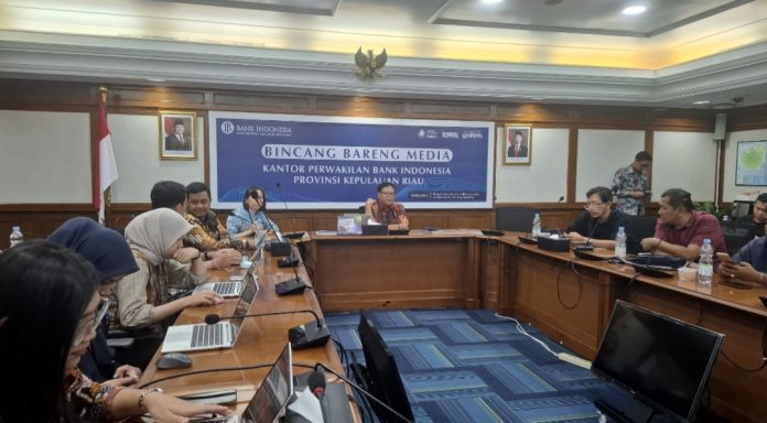 Kepala Perwakilan BI Provinsi Kepulauan Riau, Rony Widijarto P mendorong SPBU perluas pembayaran secara digital. (uly)