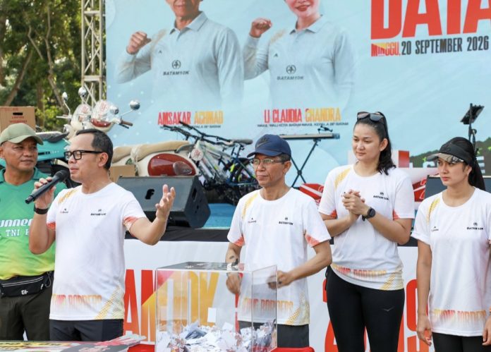 Event lari Batam 10K 2026 “Beyond Borders” sukses digelar di kawasan Alun-Alun Engku Putri, Batam Centre, Minggu (20/9/2026). (Istimewa)