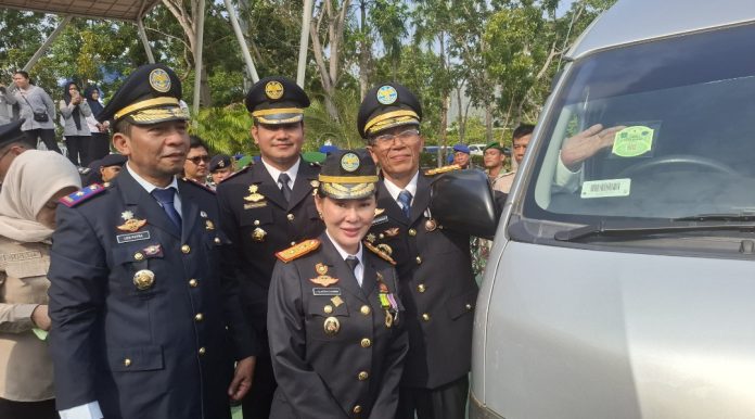 Pemerintah Kota Batam Batam resmi menurunkan tarif stiker parkir berlangganan per tahun hingga 50 persen, Senin (21/9/2026). (uly)
