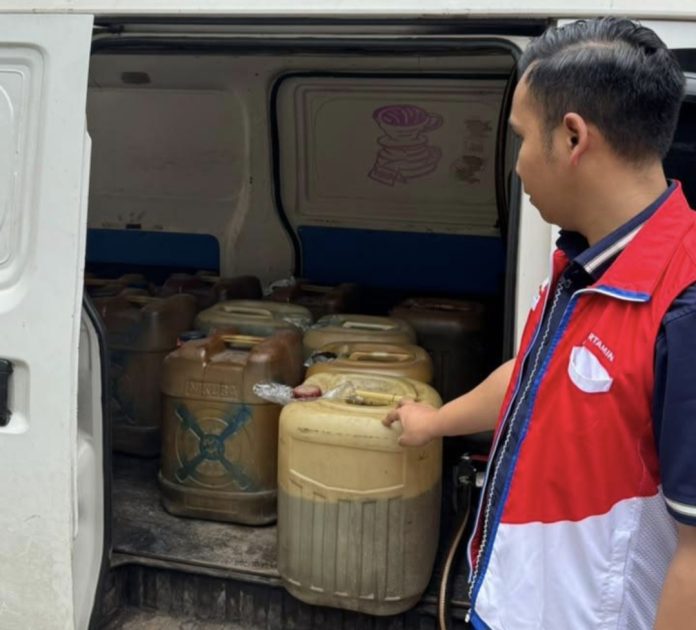 Pertamina melalui Sales Area Retail Aceh bersama dengan Satgas Penertiban Pendistribusian BBM Bersubsidi, JBKP dan LPG 3 Kg Provinsi Aceh sidak, Jumat (25/9/2026). (Istimewa)