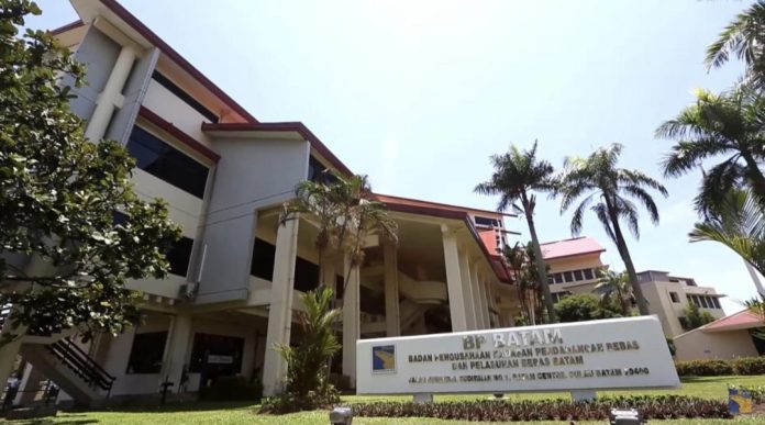 BP Batam berkoordinasi dengan PLN Batam mendukung percepatan pemulihan pasokan listrik yang mengalami gangguan Kota Batam dan sekitarnya. (Gedung BP Batam / Humas BP)