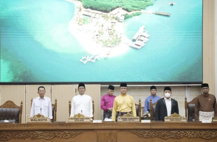 Pemko dan BP Batam menyepakati pembentukan panitia khusus (pansus) untuk membahas dua ranperda, Jumat (16/10/2026). (Diskominfo Kota Batam)