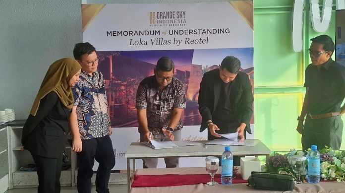 PT Langit Oranye Indonesia melalui jenama Orange Sky Indonesia menjalin kemitraan strategis dengan PT Rexvin Propertindo melalui penandatanganan Nota Kesepahaman atau Memorandum of Understanding (MoU), yang menetapkan Orange Sky Indonesia sebagai pengelola sekaligus operator hospitality untuk properti terbaru milik Rexvin Group di bawah merek Reotel. (uly)