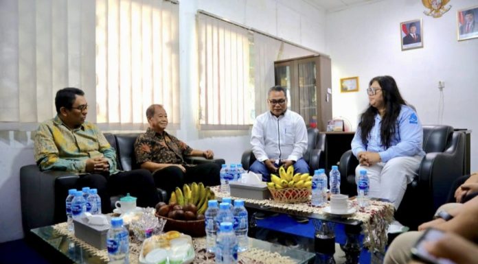 BP Batam silaturahmi dan diskusi bersama Komisi Informasi Provinsi Kepulauan Riau (KI Kepri) di Tanjungpinang, Kamis (29/10/2026). (Humas BP Batam)
